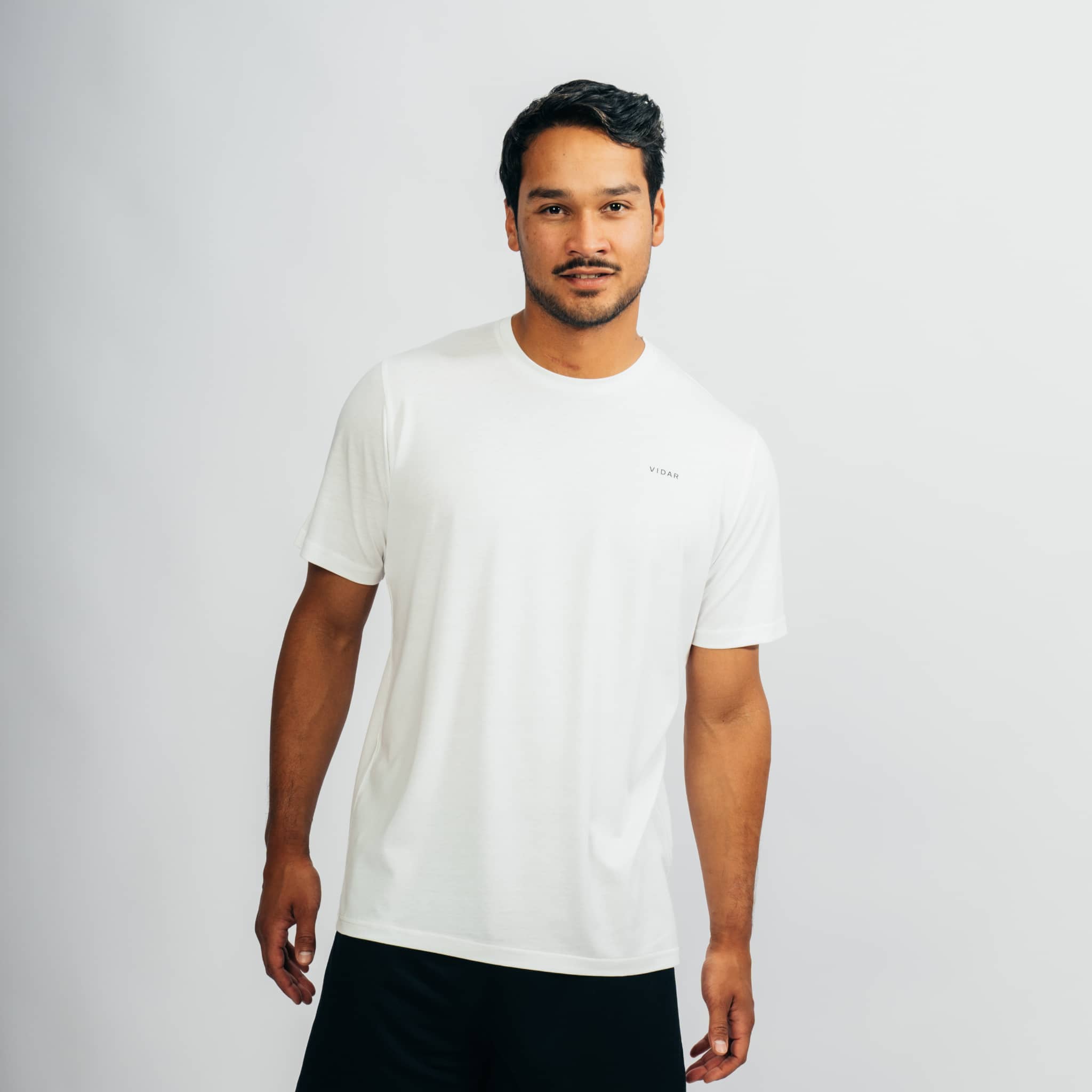 CLEAN 2.0 I Natural Movement Shirt - weiß