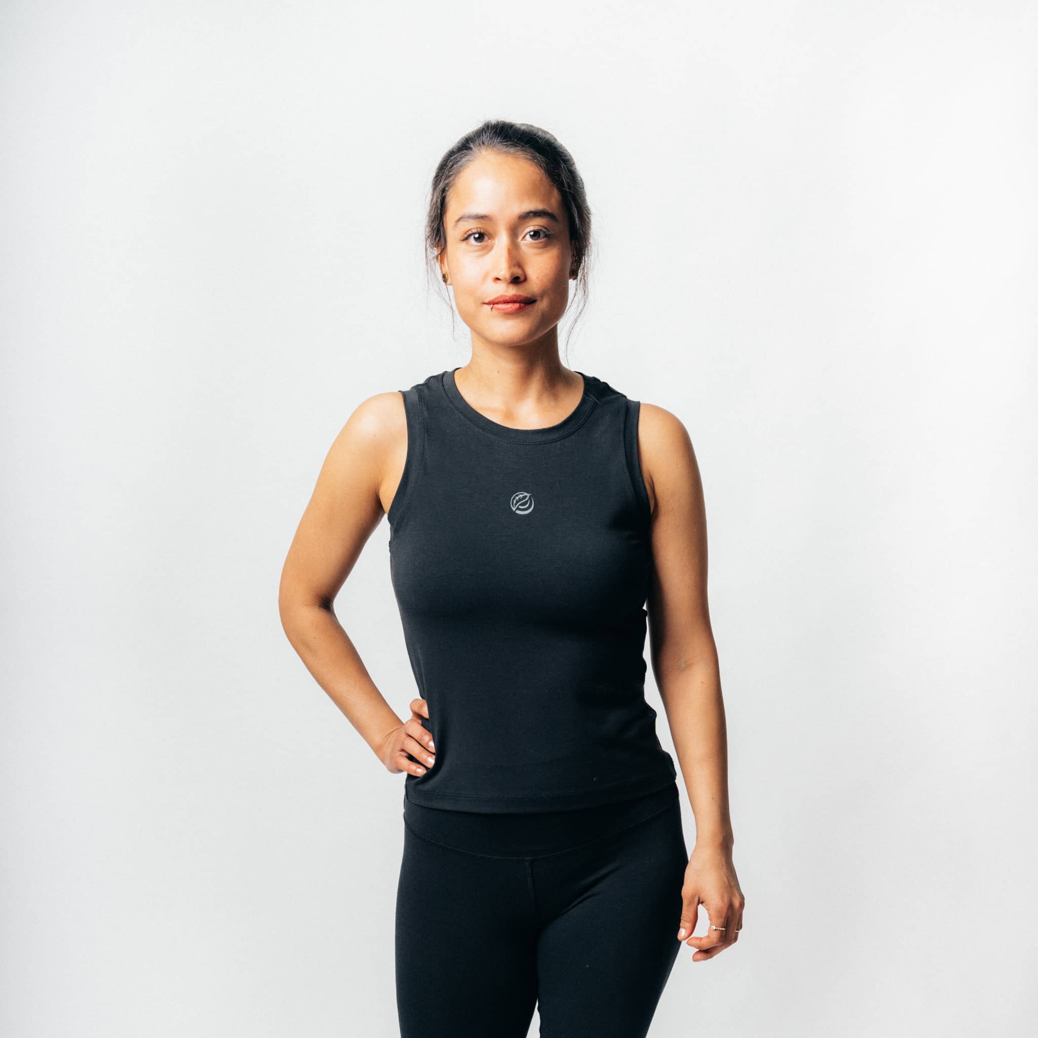 STRIVE I Natural Sport Top - schwarz