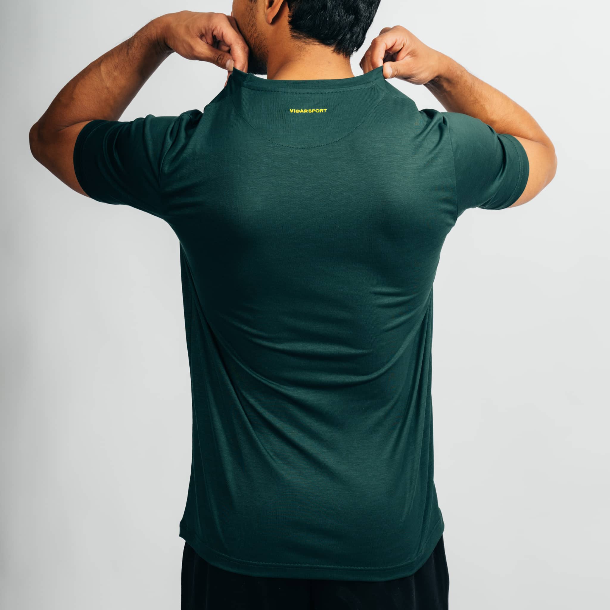 CHANGE I Natural Sport Tee - grün