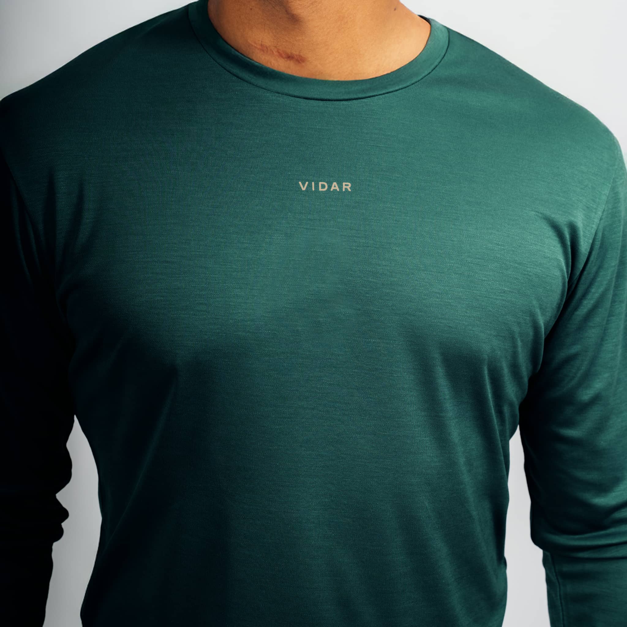 DISTANCE | Natural Performance Longsleeve - dunkelgrün