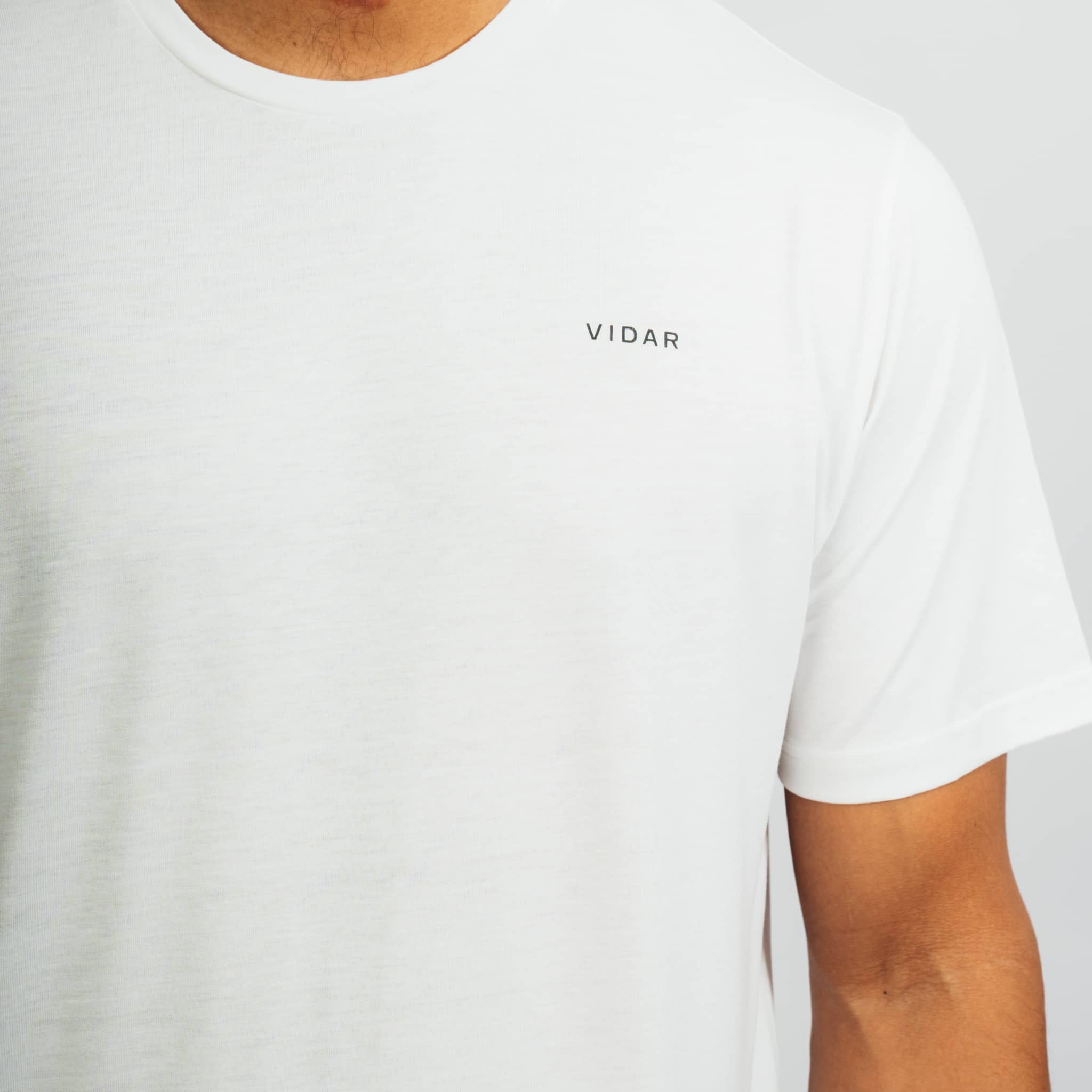 CLEAN 2.0 I Natural Movement Shirt - weiß