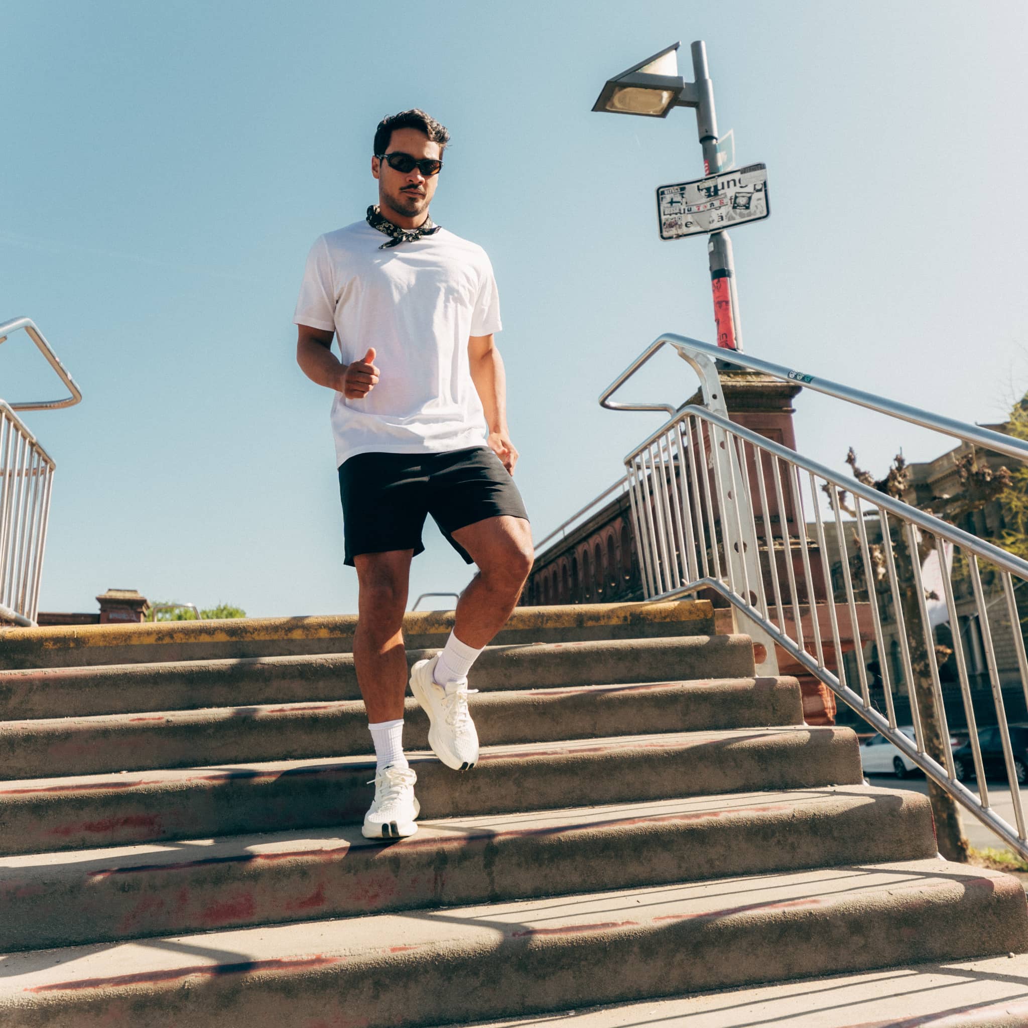 CLEAN 2.0 I Natural Movement Shirt - weiß