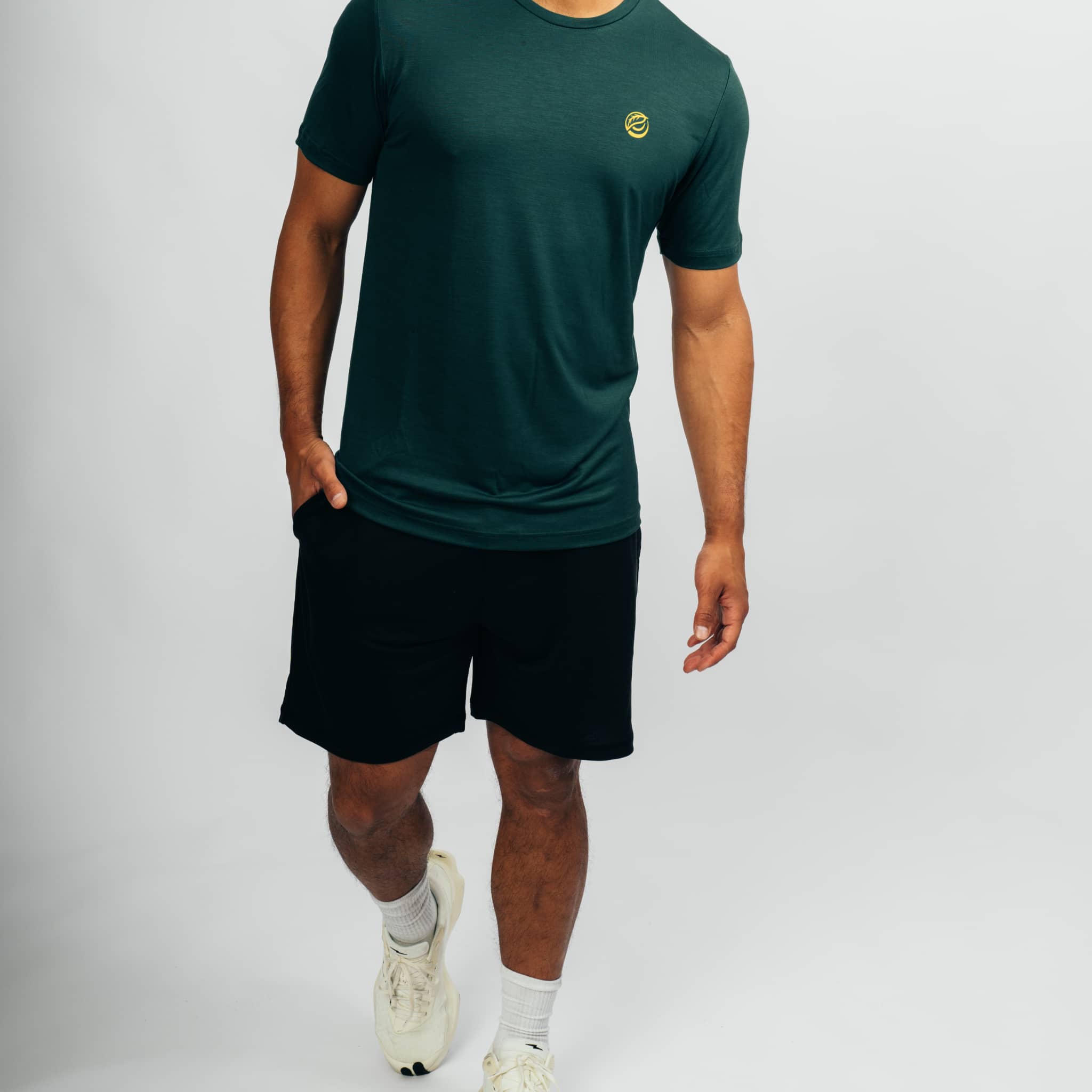 MOVE I Natural Sport Shorts - schwarz