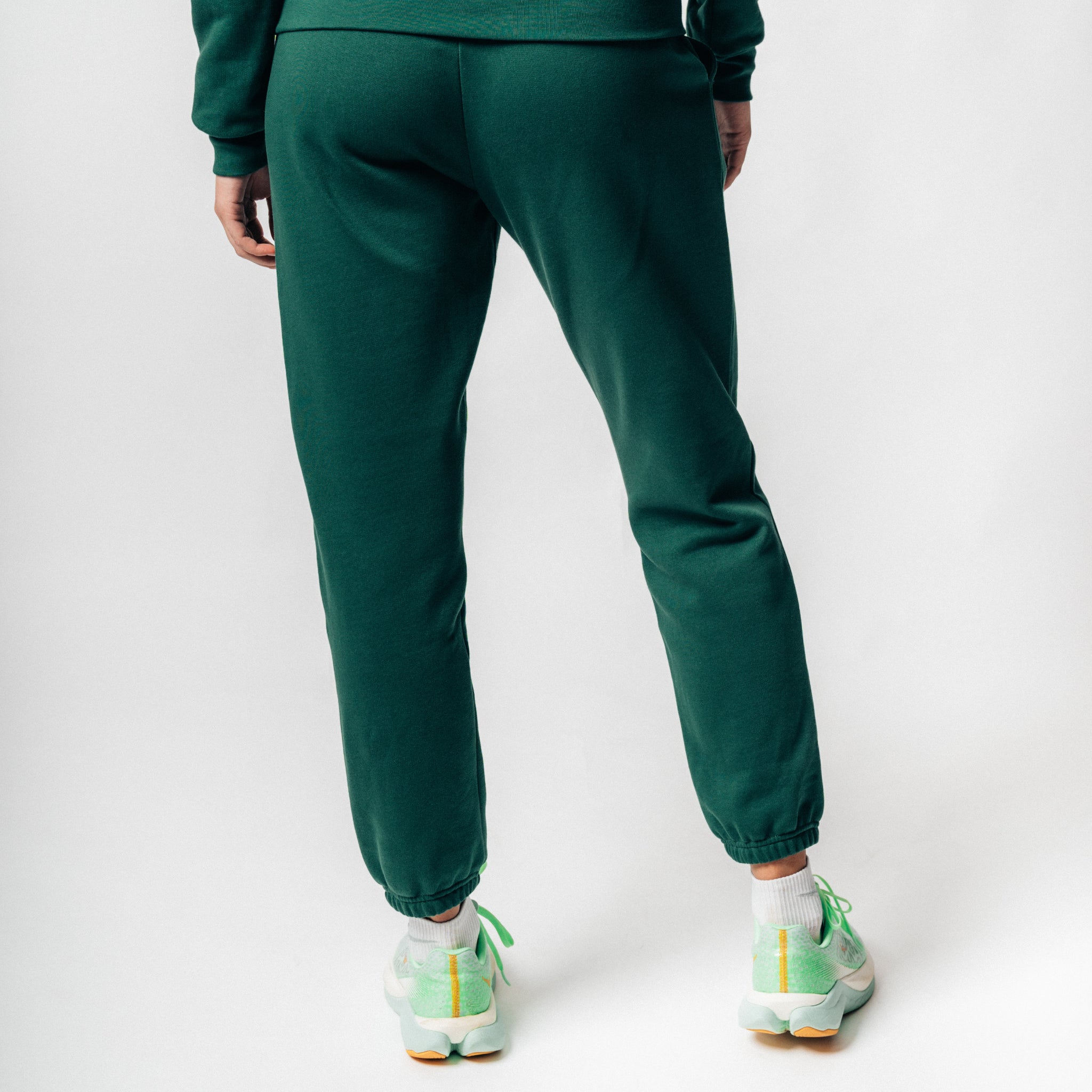 ALL COURT I Natural Sweatpants aus Bio-Baumwolle - dunkelgrün