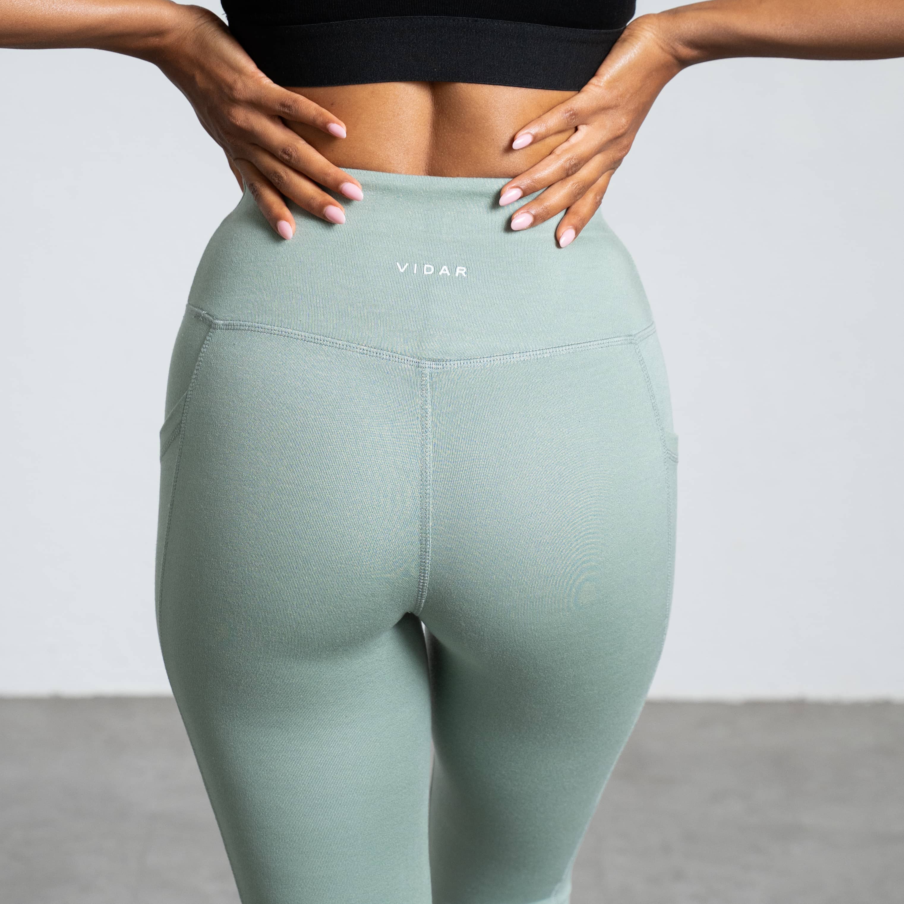 ELEVATE | Natural Sport Leggings – sage green
