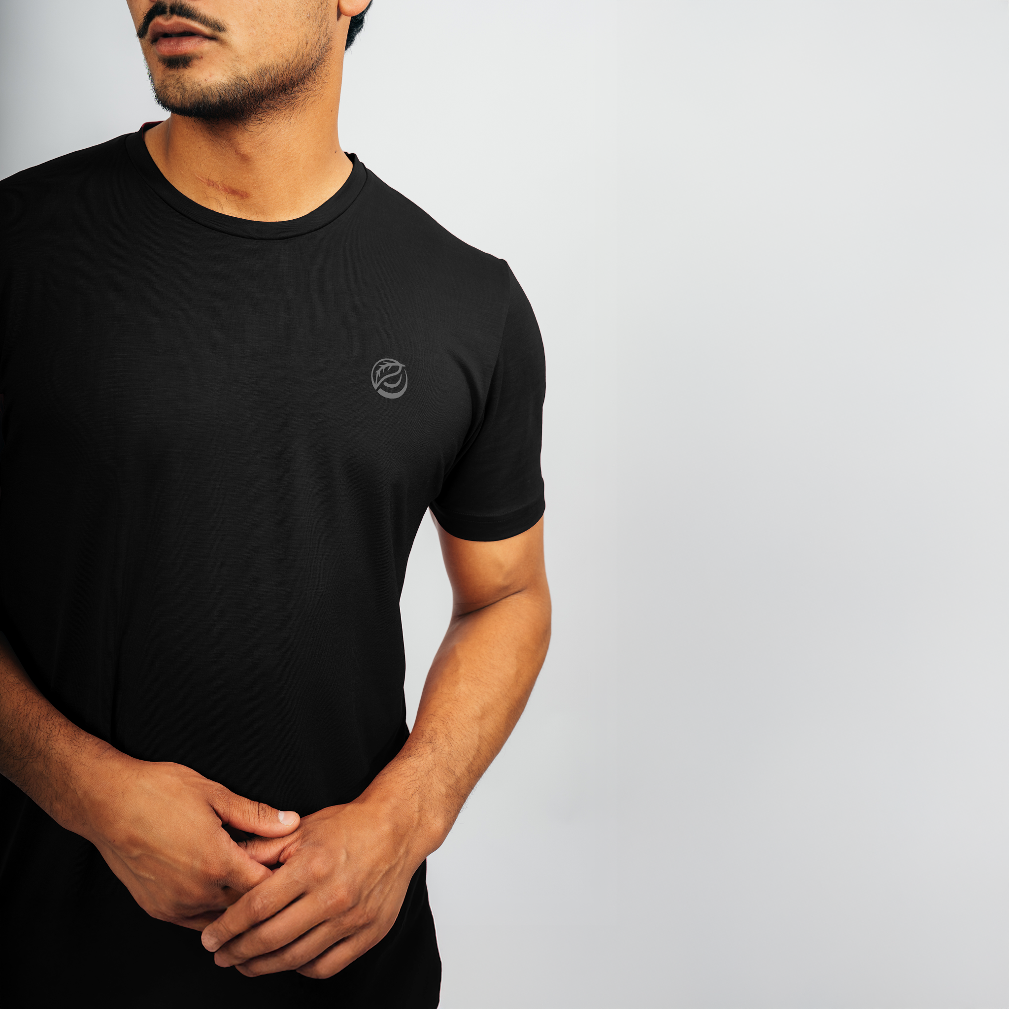 CHANGE I Natural Sport Tee I Black