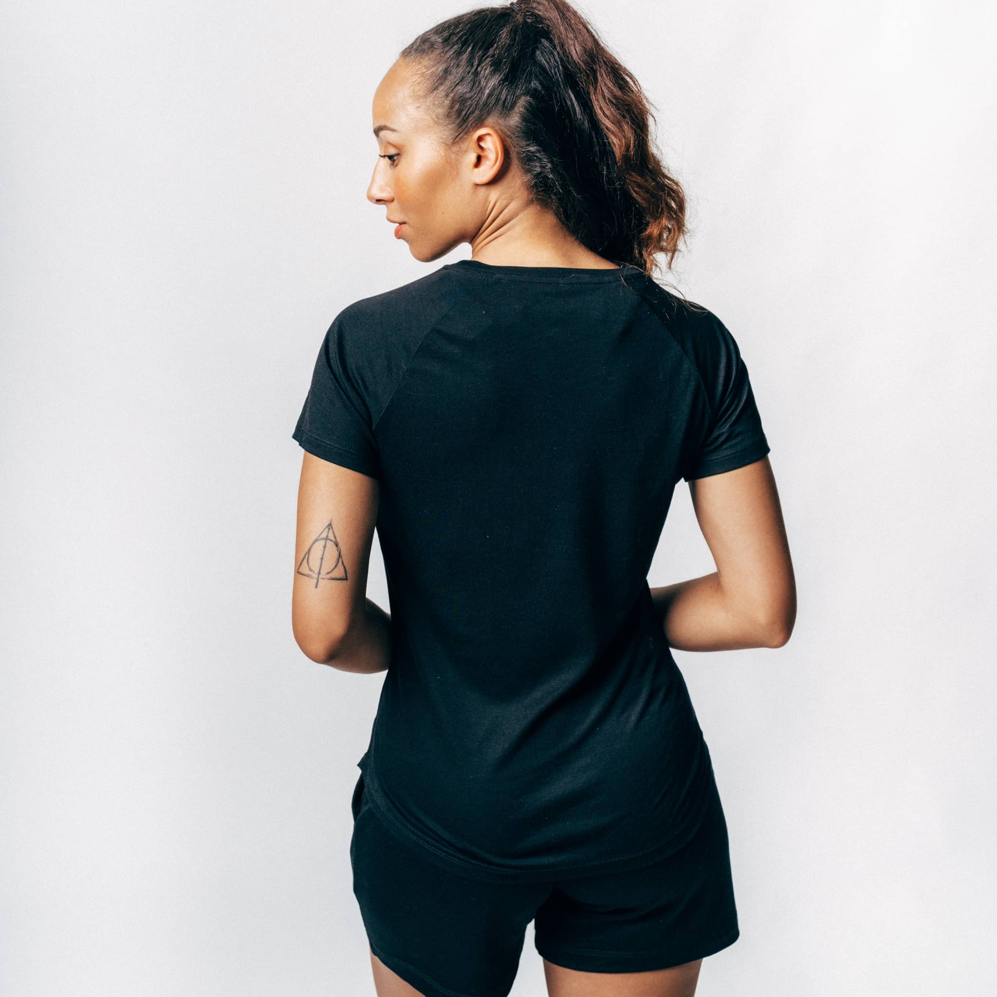POSEIDA | Women Sport Shirt aus SEACELL - schwarz