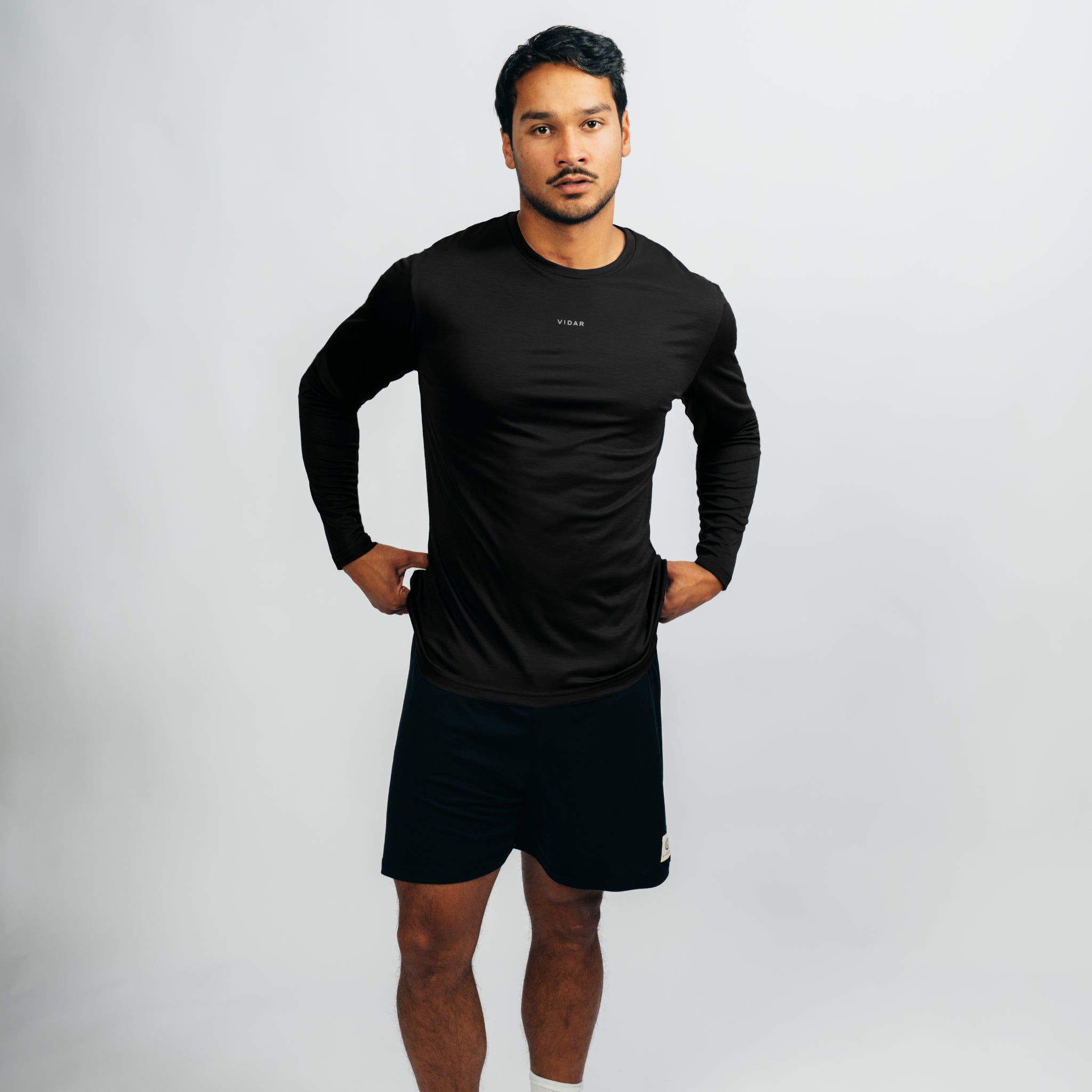 DISTANCE | Natural Performance Longsleeve - schwarz