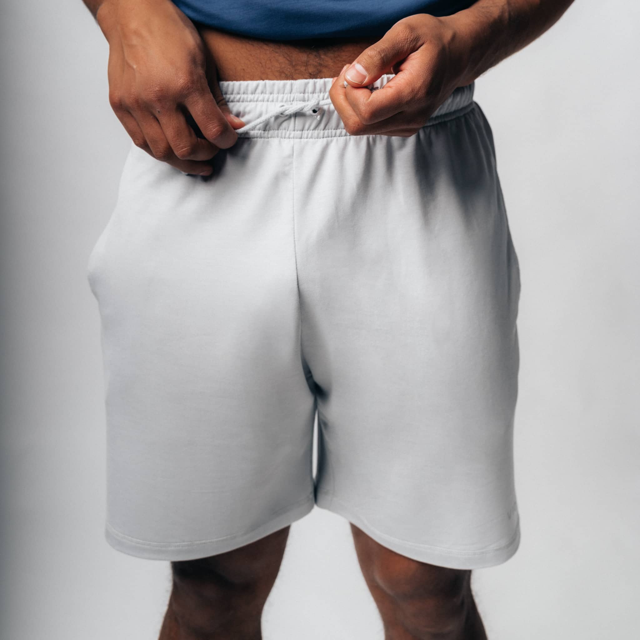 MOVE I Natural Sport Shorts - grau