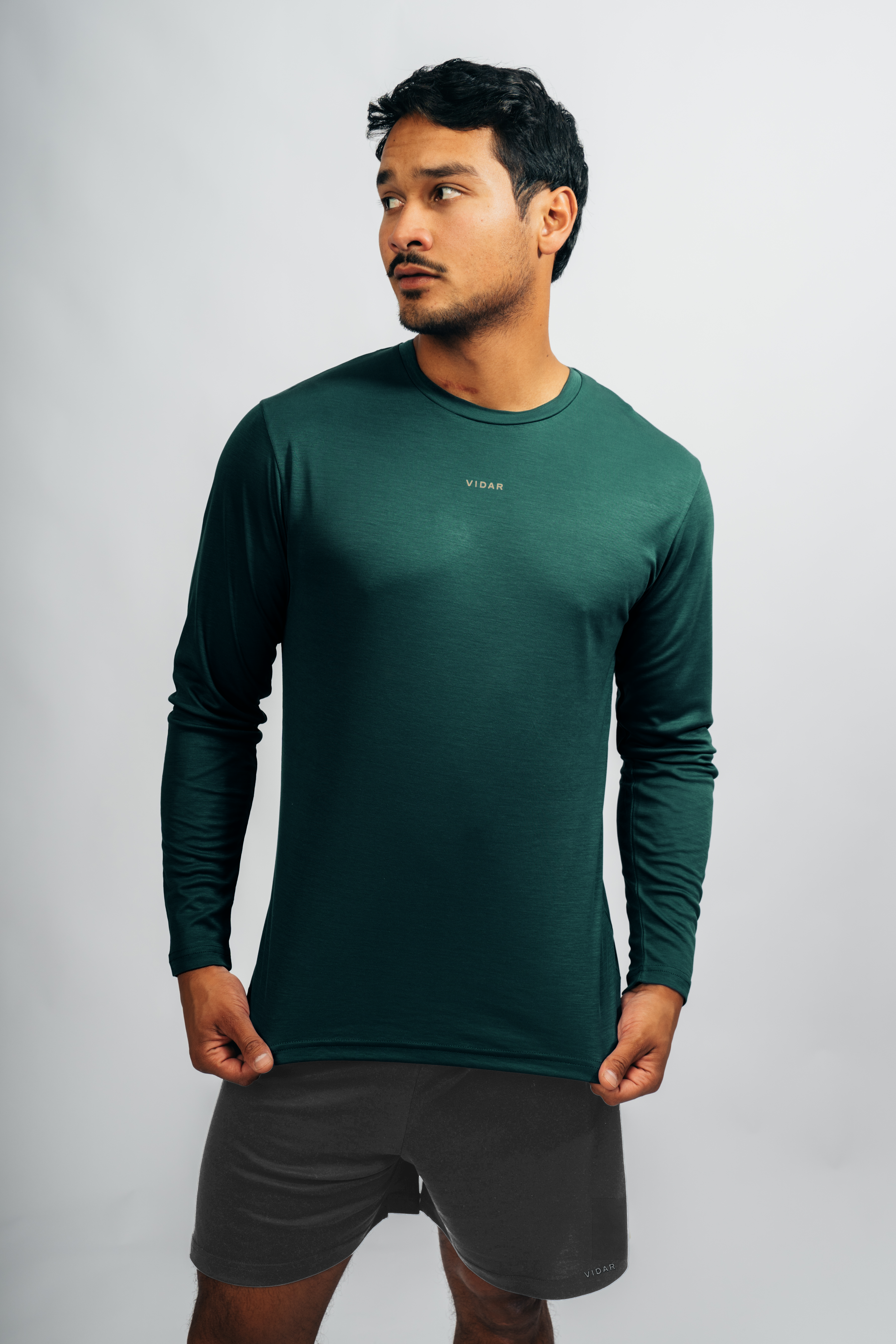 DISTANCE Set dunkelgrün / anthrazit