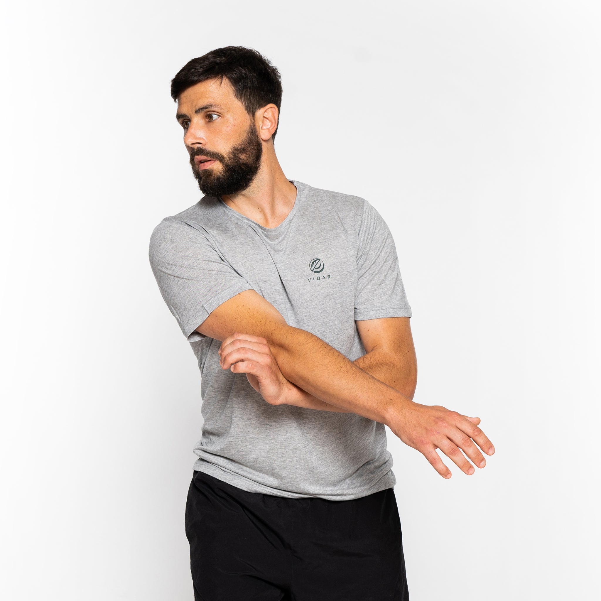 yoga-pose-men-vidar-sport-tencel-lyocell-shirt-grey-melange