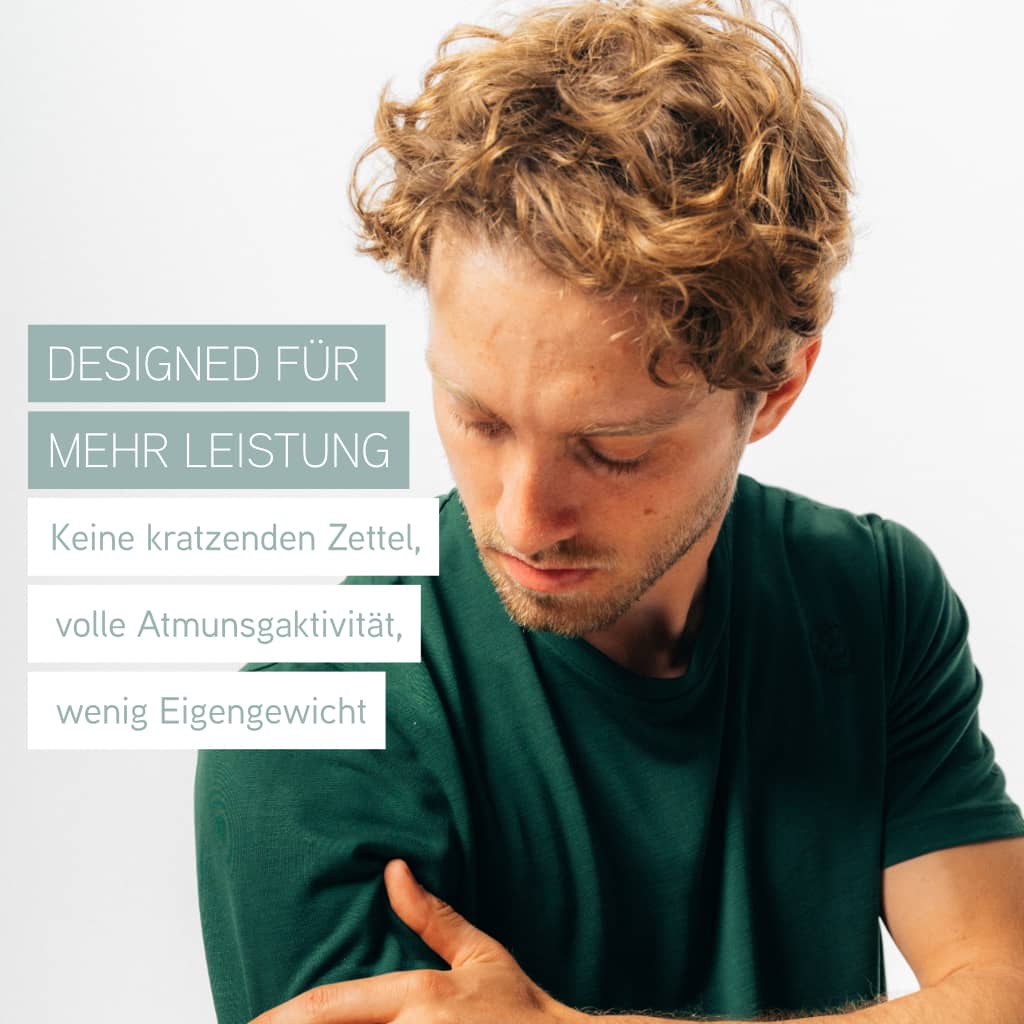CHANGE I Natural Sport Tee - dunkelgrün
